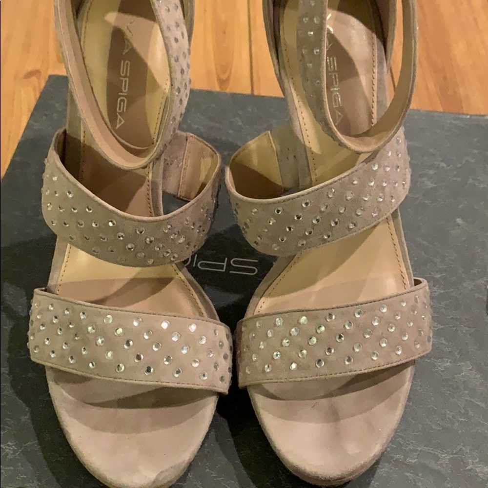 VIA SPIGA Angela Studded Wide-Strap Sandal